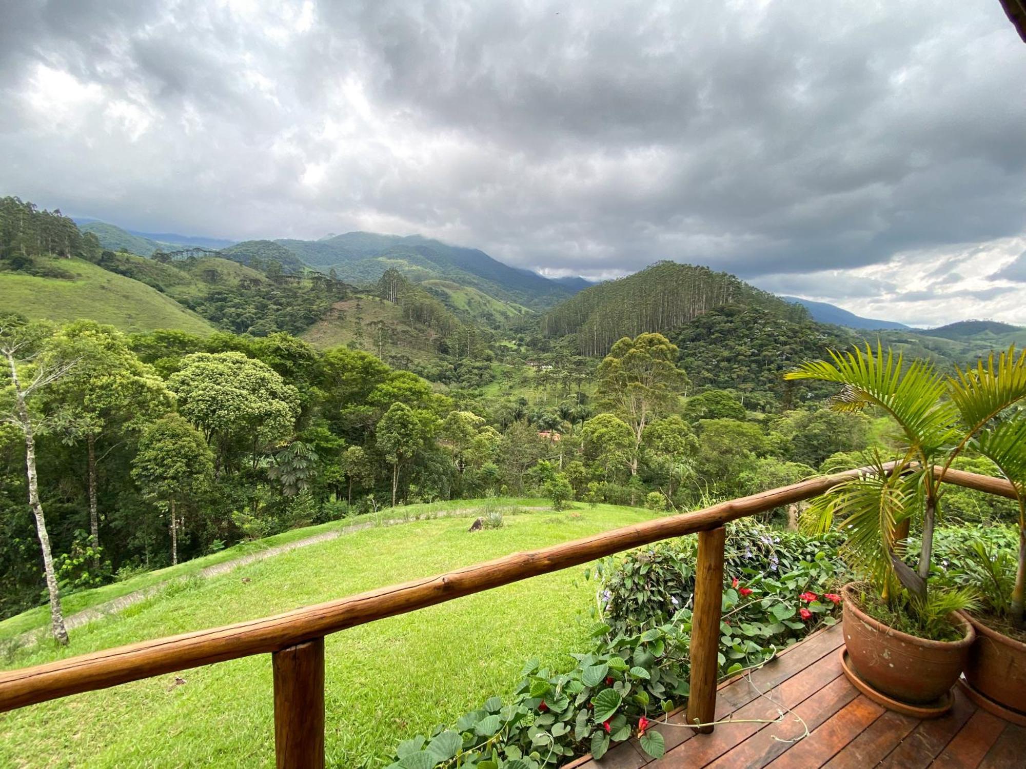 Chale Nas Montanhas Em Sao Francisco Xavier Villa Buitenkant foto